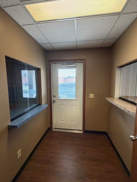 47 Alice Dr, Akron, OH à louer - Photo de l’immeuble – Image 3 sur 24