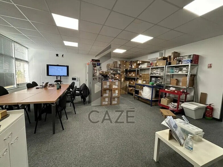 Bureau dans Pessac à louer - Photo de l’immeuble – Image 2 sur 3