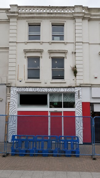 Plus de détails pour 50 Clarence St, Kingston Upon Thames - Local commercial à louer