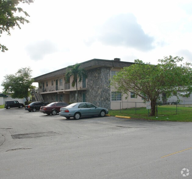4850 SW 26th Ave, Fort Lauderdale, FL à vendre - Photo principale – Image 1 sur 21