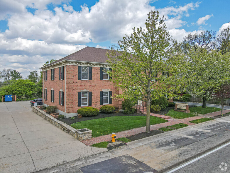 93 W Franklin St, Centerville, OH à louer - Photo de l’immeuble – Image 2 sur 9