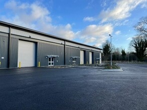 Toton Close, Nottingham à louer Photo de l’immeuble– Image 1 sur 4