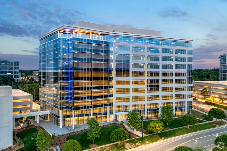 13146 Ballantyne Corporate Pl, Charlotte, NC à louer - Photo principale – Image 1 sur 12