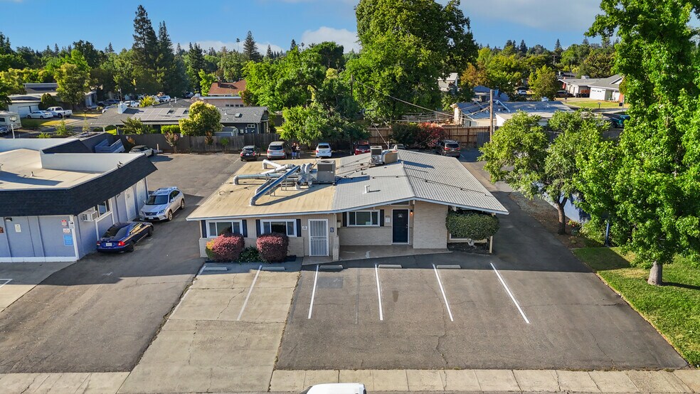 4731 El Camino Ave, Carmichael, CA à vendre - Aérien – Image 2 sur 49