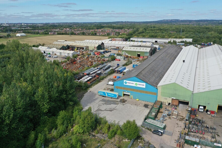 Neills Rd, St Helens à louer - Photo de l’immeuble – Image 2 sur 11