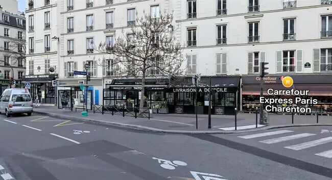 Plus de détails pour Local commercial à louer