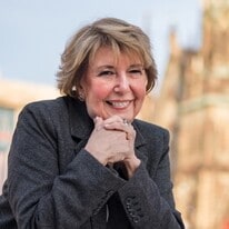 Julie Canard