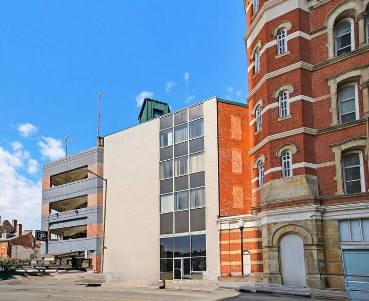 14 W Saratoga St, Baltimore, MD à vendre - Photo de l’immeuble – Image 2 sur 39