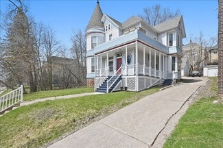 Plus de détails pour 1727 E Superior St, Duluth, MN - Logement à vendre