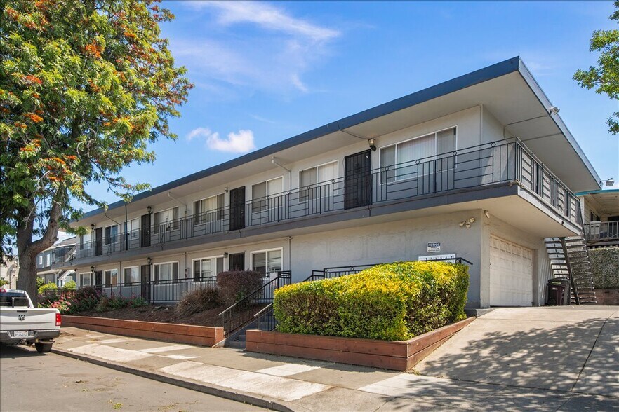2244 12th Ave, Oakland, CA à vendre - Photo de l’immeuble – Image 2 sur 19