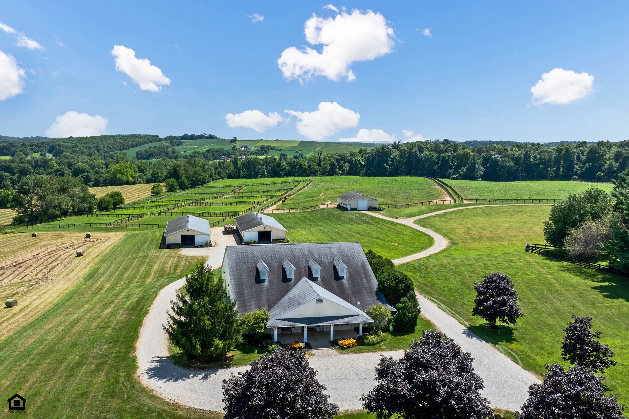 5701 Lancaster Circleville Rd SW, Lancaster, OH à vendre Photo principale– Image 1 sur 24