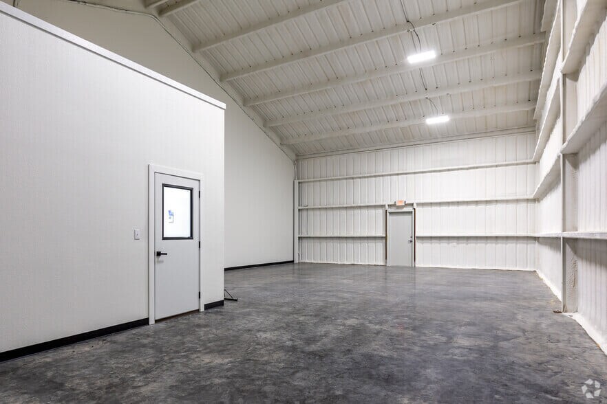 14333 FM 121, Van Alstyne, TX à louer - Photo de l’immeuble – Image 2 sur 14