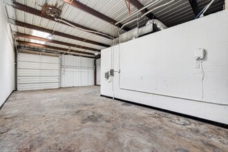 15100 Lee Rd, Humble, TX à louer Photo intérieure– Image 1 sur 6