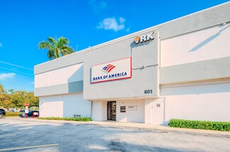 Plus de détails pour 801 E Hallandale Beach Blvd, Hallandale Beach, FL - Local commercial à louer