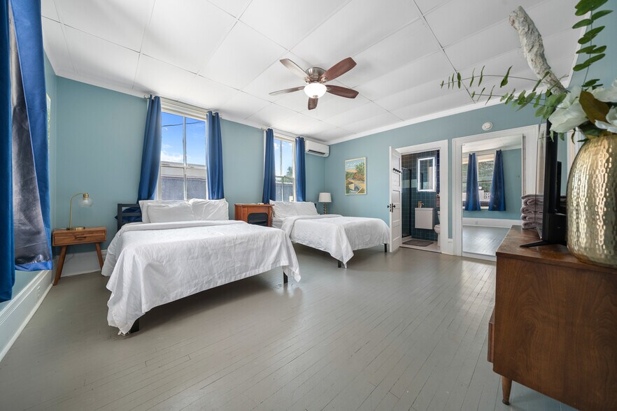 741 Park Ave, Hot Springs, AR à vendre - Photo de l’immeuble – Image 2 sur 106