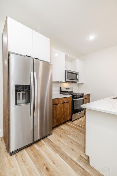 6328 S Evans Ave, Chicago, IL à vendre - Photo de l’immeuble – Image 3 sur 66