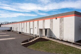 Plus de détails pour 2404-2432 E River Rd, Moraine, OH - Industriel/Logistique à louer