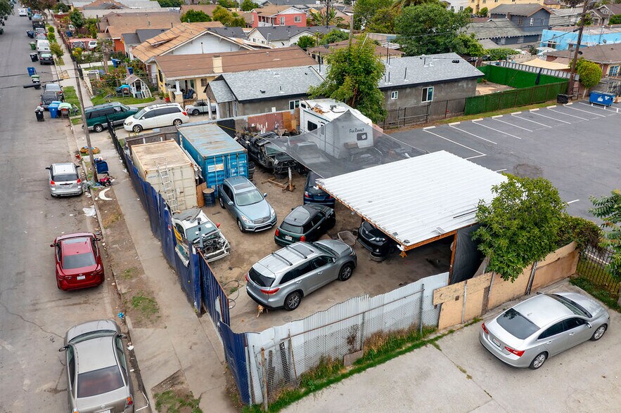 8200 S Broadway, Los Angeles, CA à vendre - Photo de l’immeuble – Image 2 sur 10
