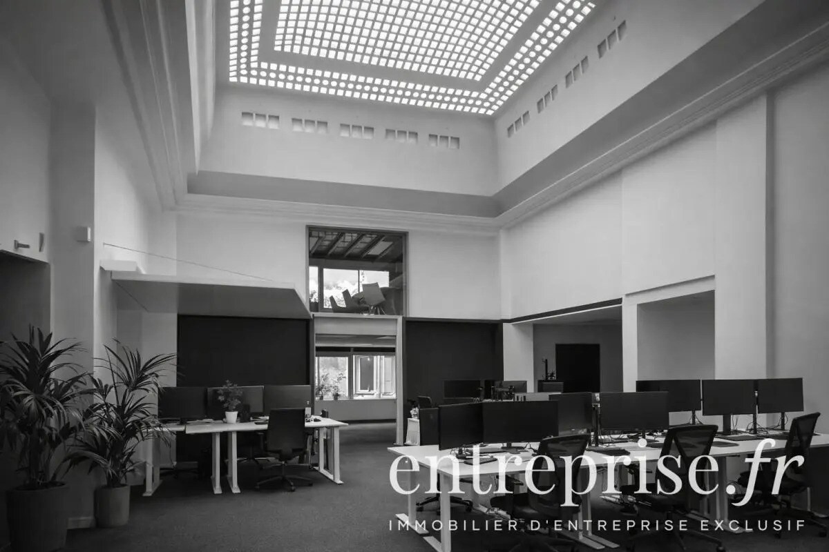 Bureau dans Angers à louer Photo de l’immeuble– Image 1 sur 7