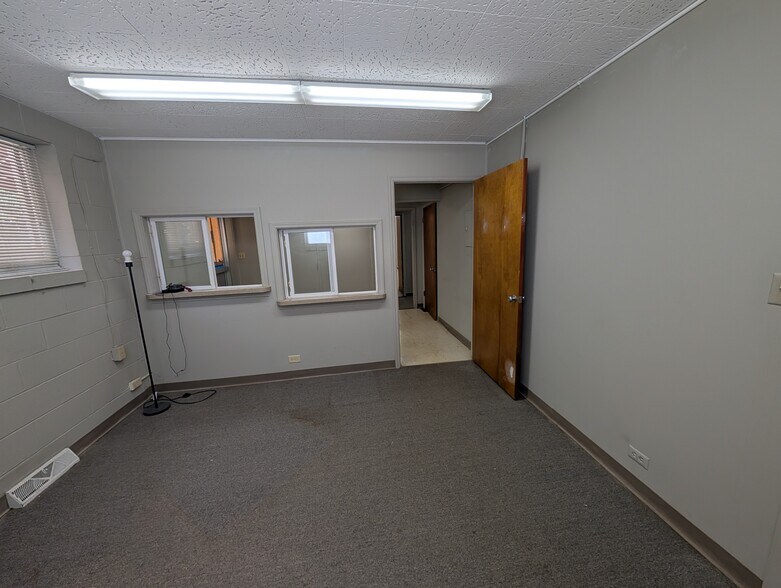 605 McLaurin St, Wadesboro, NC à louer - Photo de l’immeuble – Image 2 sur 12
