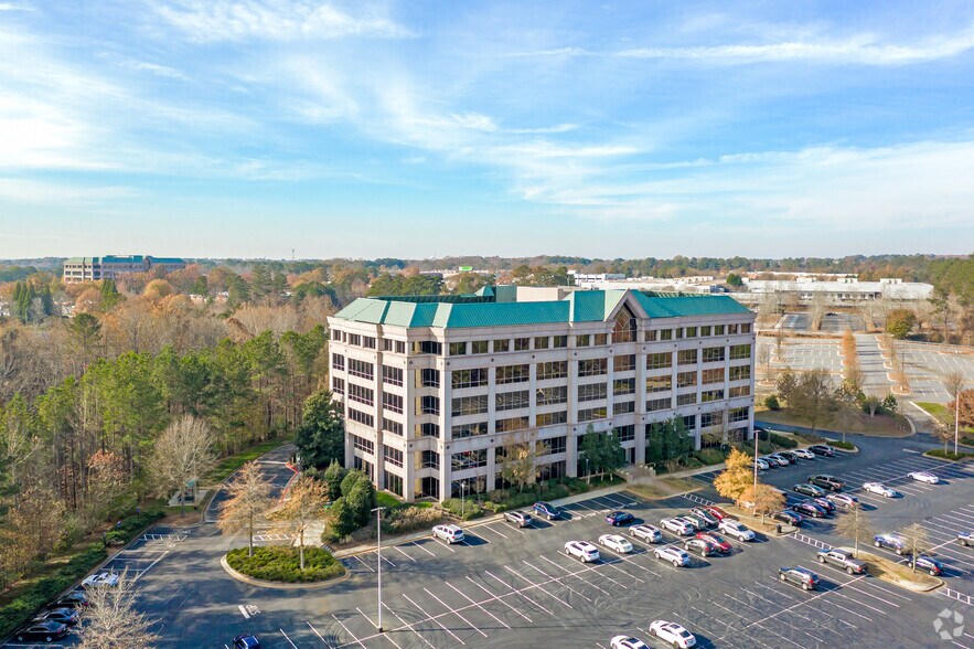 500 Colonial Center Pky, Roswell, GA à louer - Photo de l’immeuble – Image 1 sur 11