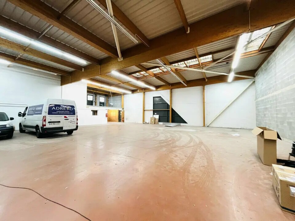 Local d’activités dans Harfleur à louer Photo intérieure– Image 1 sur 6