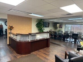 1877 Orchard Lake Rd, Bloomfield Township, MI à vendre Photo intérieure– Image 2 sur 7