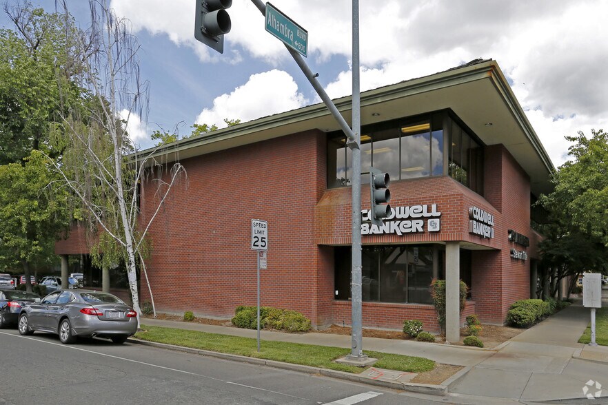 730 Alhambra Blvd, Sacramento, CA à louer - Photo de l’immeuble – Image 2 sur 11