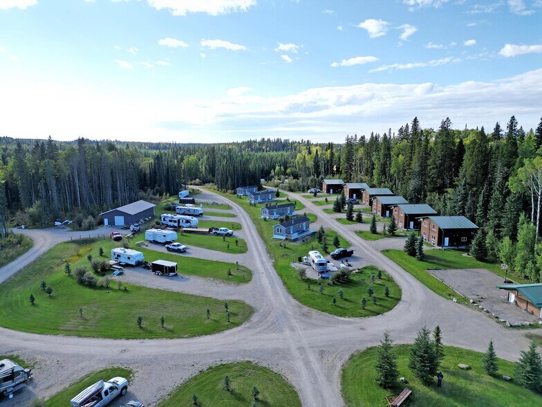 52313 Hwy 47, Yellowhead County, AB à vendre - Photo de l’immeuble – Image 3 sur 11