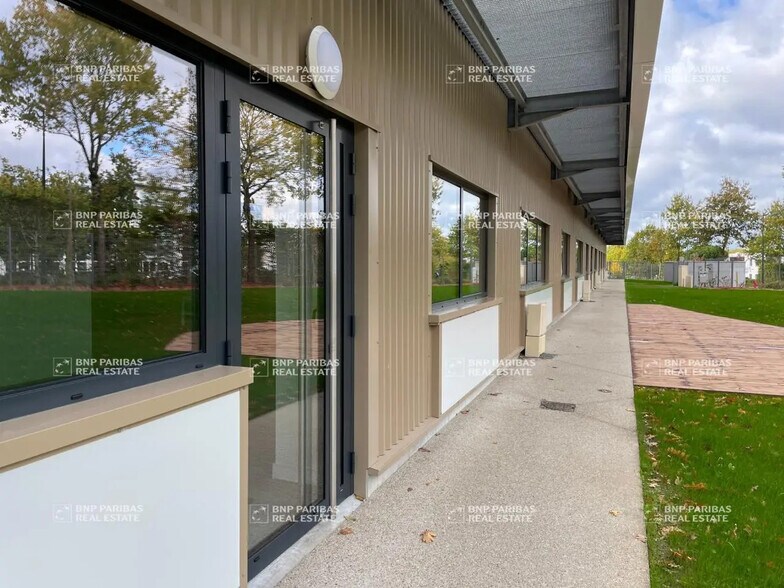 Bureau dans Carquefou à louer - Photo de l’immeuble – Image 3 sur 12