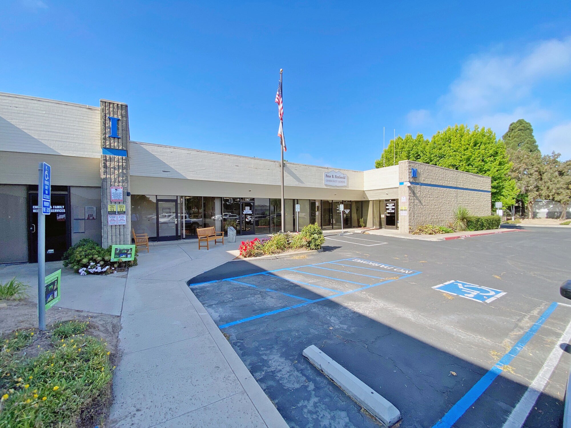 402 Farnel Rd, Santa Maria, CA à vendre Photo de l’immeuble– Image 1 sur 11