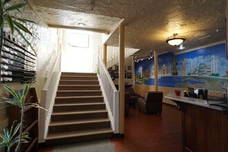 12061 Jacaranda Ave, Hesperia, CA à louer Photo intérieure– Image 1 sur 8