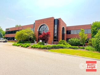 Plus de détails pour 325 Springside Dr, Akron, OH - Bureau à louer