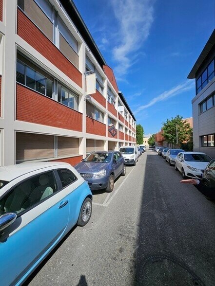 Bureau dans Lyon 09 à vendre - Photo de l’immeuble – Image 2 sur 2