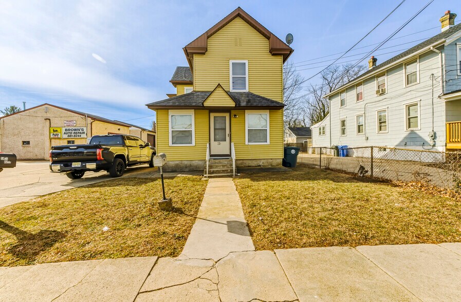25 State St, Glassboro, NJ à vendre - Photo de l’immeuble – Image 3 sur 9