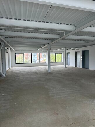 Plus de détails pour 2971 Coney Island Ave, Brooklyn, NY - Bureau/Médical à louer