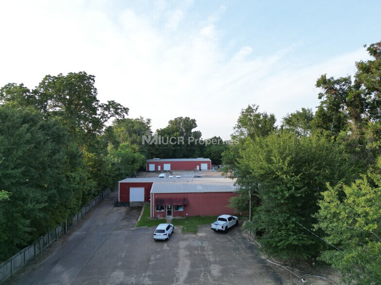 831 E Peace St, Canton, MS à vendre - Photo de l’immeuble – Image 3 sur 17