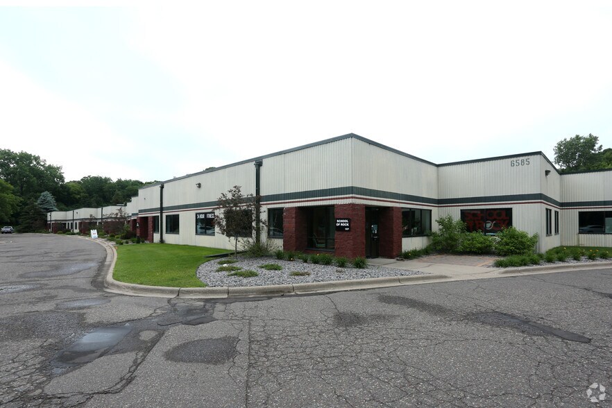 6585-6595 Edenvale Blvd, Eden Prairie, MN à louer - Photo de l’immeuble – Image 3 sur 10