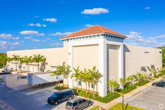Plus de détails pour 7451 Riviera Blvd, Miramar, FL - Industriel/Logistique à louer
