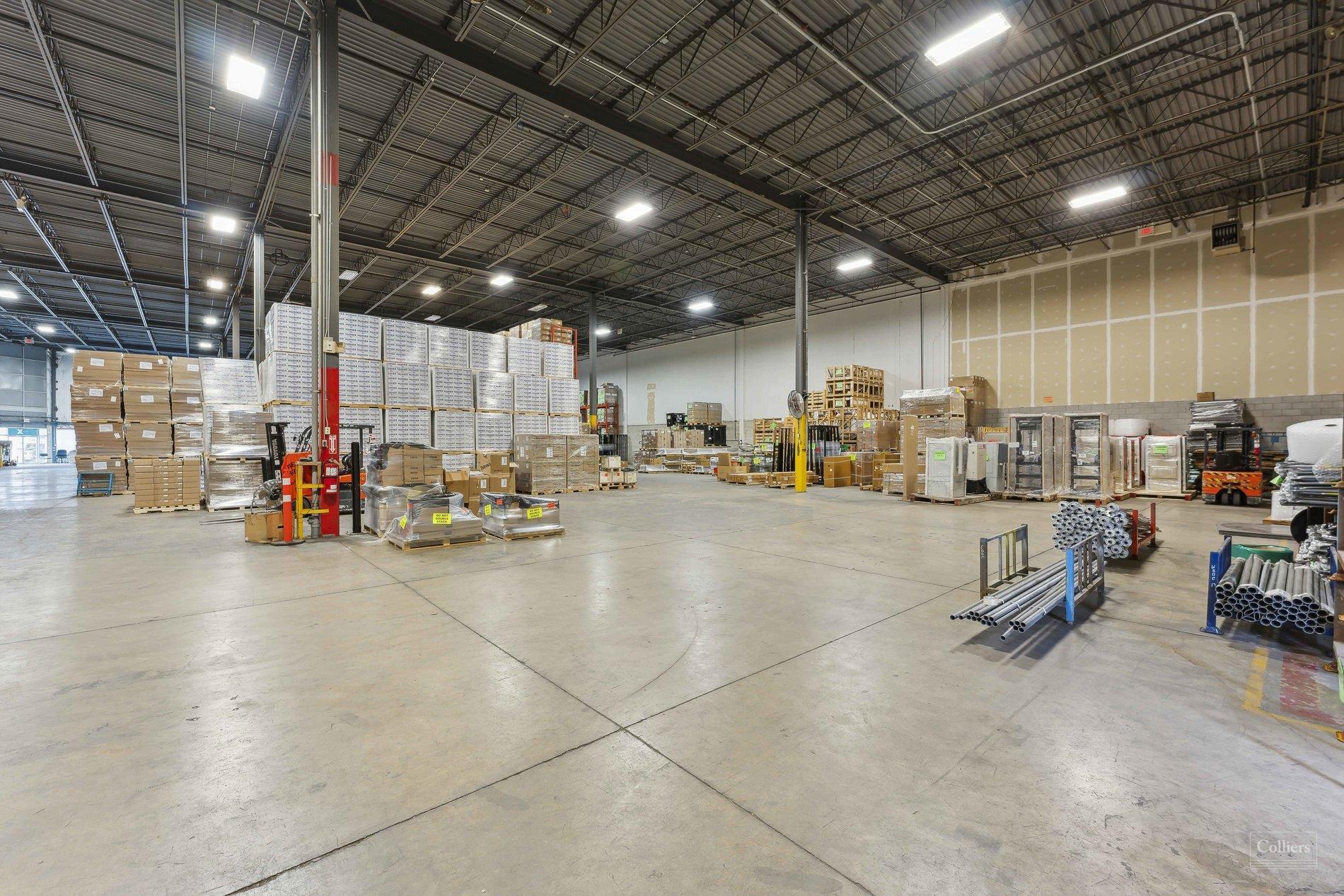 1925 Williams Pky, Brampton, ON à louer Photo intérieure– Image 1 sur 3