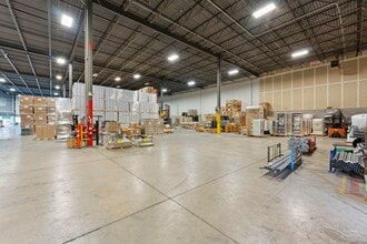 1925 Williams Pky, Brampton, ON à louer Photo intérieure– Image 1 sur 3