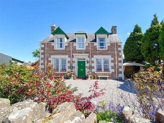 Plus de détails pour 27 Glenurquhart Rd, Inverness - Hôtellerie à vendre