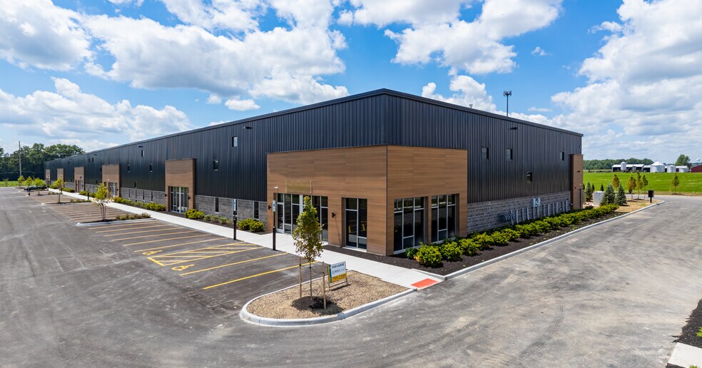 14711 Industrial Pky, Marysville, OH à louer - Photo de l’immeuble – Image 2 sur 6