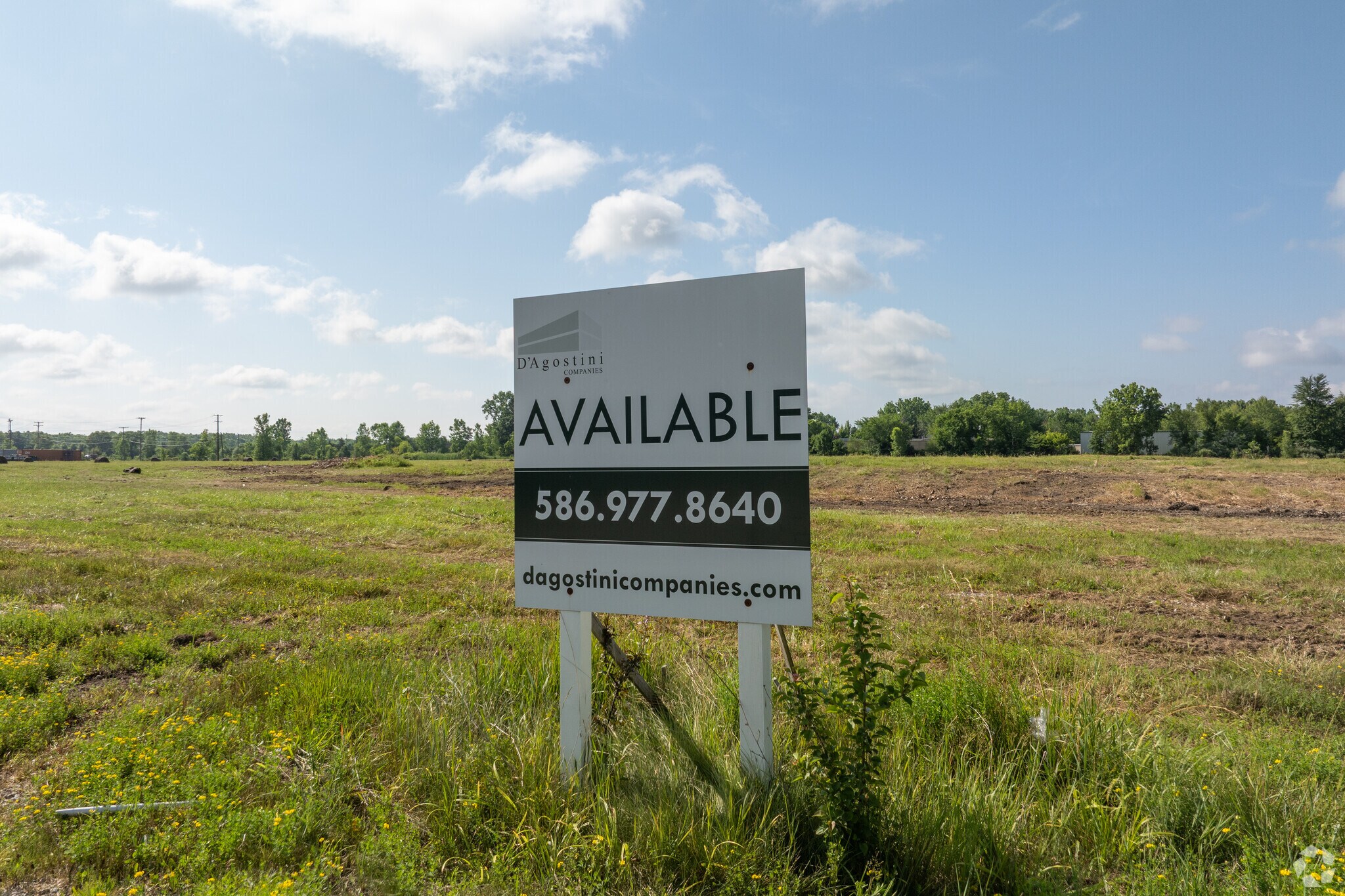 30300 Commerce Blvd, Chesterfield, MI à louer Photo principale– Image 1 sur 5