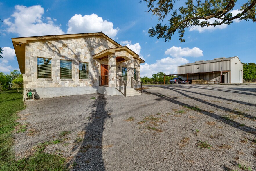 42900 IH-10 West, Boerne, TX à vendre - Photo de l’immeuble – Image 2 sur 12