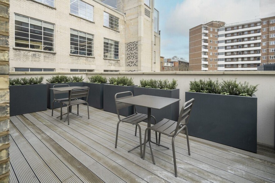 88 Goswell Rd, Londres à louer - Photo de l’immeuble – Image 1 sur 22