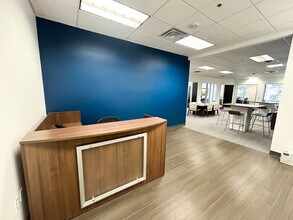 4228 N Central Expy, Dallas, TX à louer Photo intérieure– Image 2 sur 7