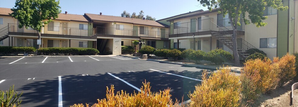 4250 Beyer Blvd, San Ysidro, CA à vendre - Photo de l’immeuble – Image 2 sur 34