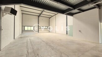 Plus de détails pour Bureau, Local d'activités à louer