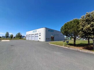 Plus de détails pour Bureau, Local d'activités à louer